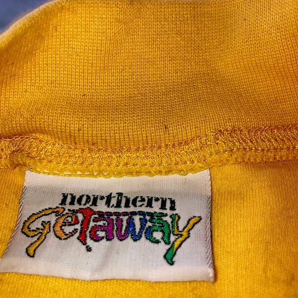 Northern Getaway Mock neck - Picture 2 of 3